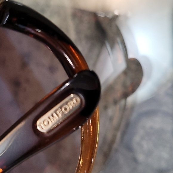 Tom Ford Ivanna TF 373 Sunglasses - Picture 8 of 12